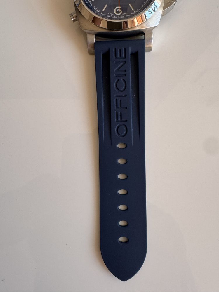 Panerai Marina azul. Novo e muito bonito