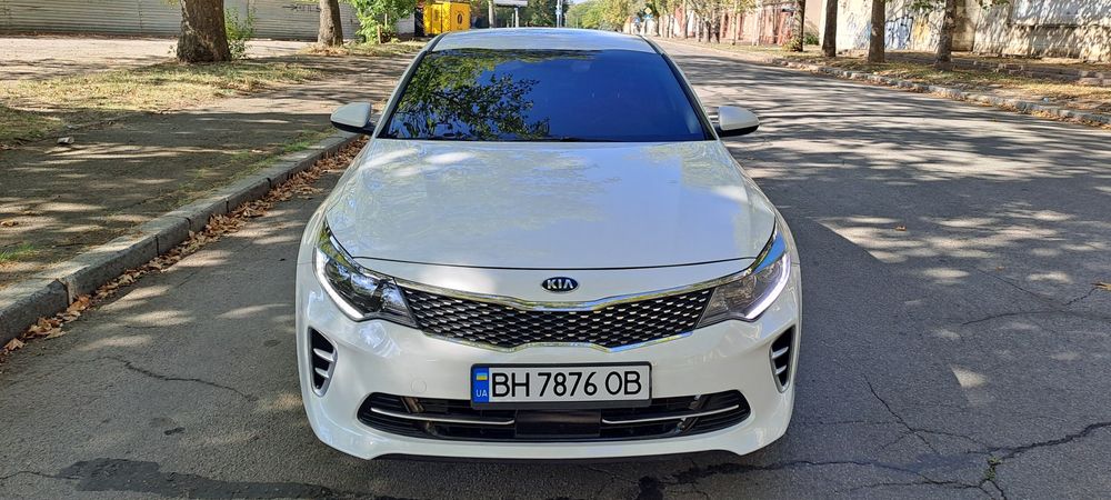 Продам kia k5 2016