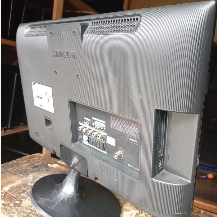 Telewizor i monitor w jednym Full Hd 22 Samsung T22B300 Usb do ZK