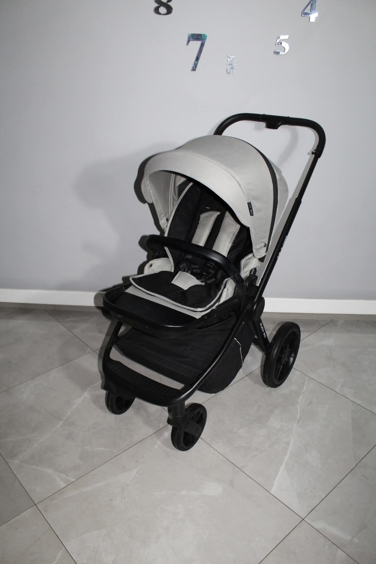 Stan Idealny! Wózek Muuvo Quick 3.0 Steel Grey