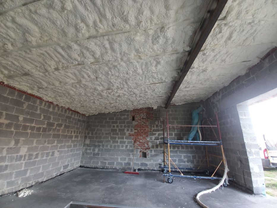 Утеплення пінополіуретаном, ппу, піною. Долина