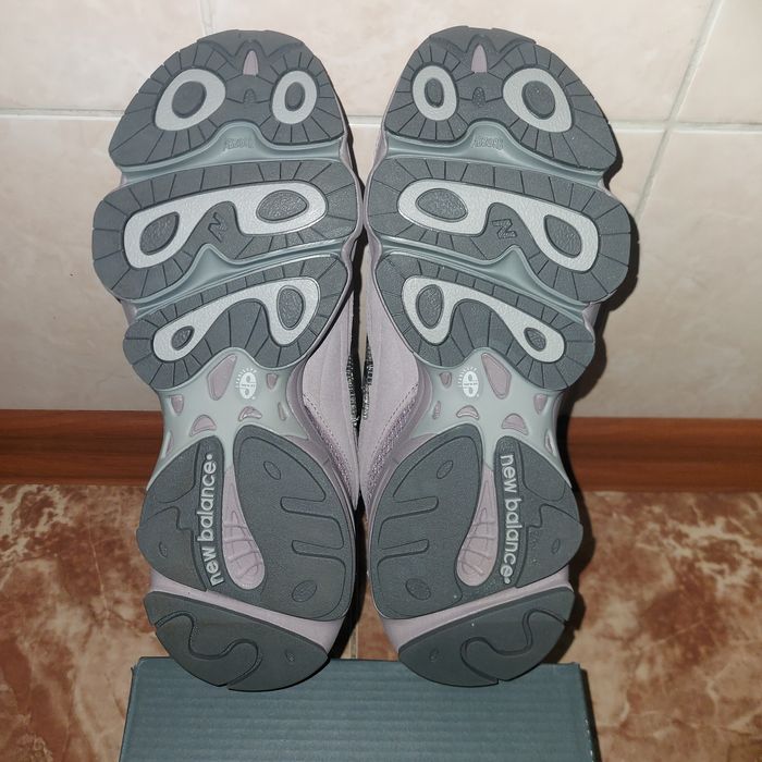 Кросівки New Balance 1000 US5.5(25см)