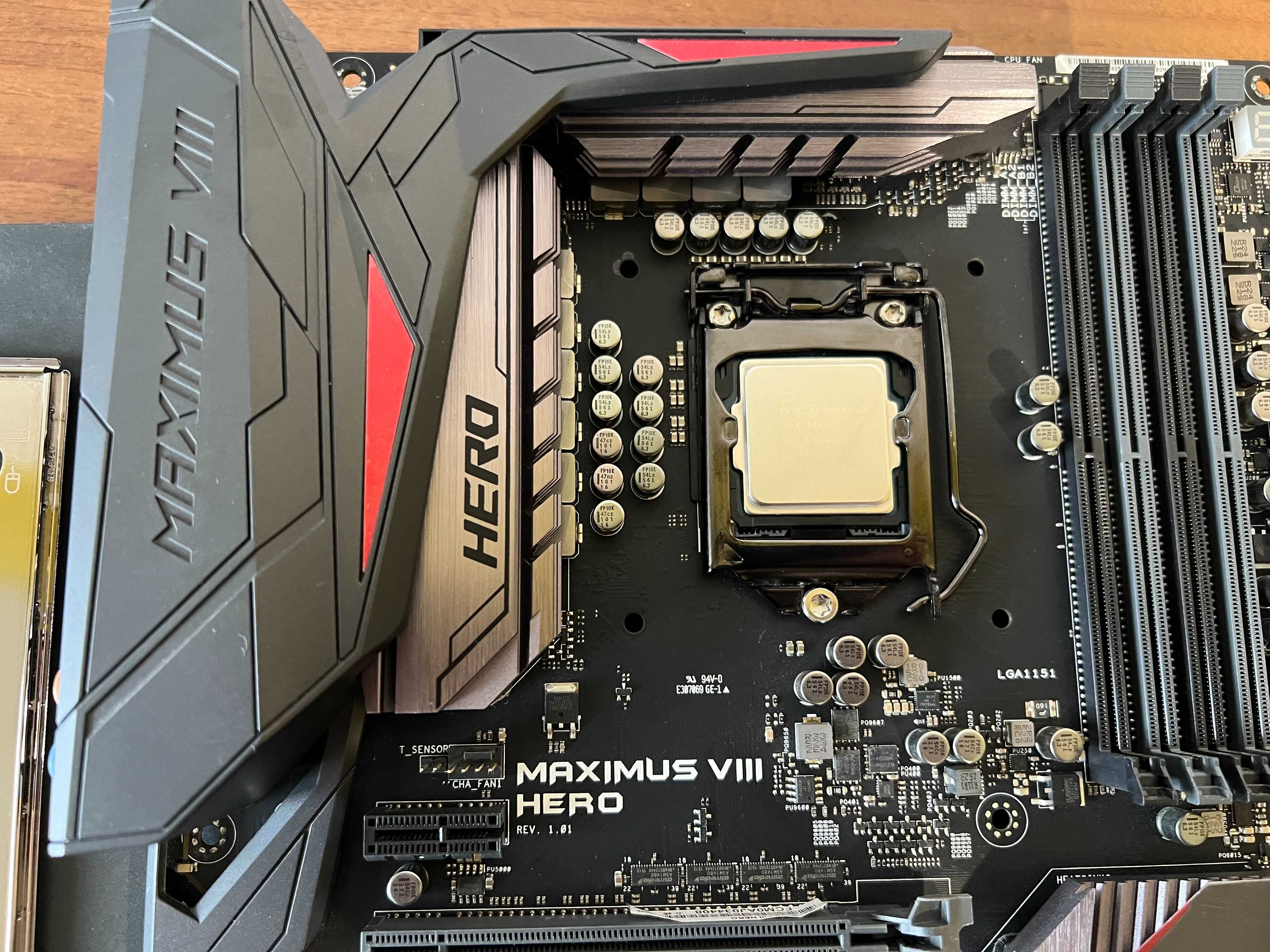 Продам комплект Intel Core i7-6700K та Asus Maximus VIII Hero