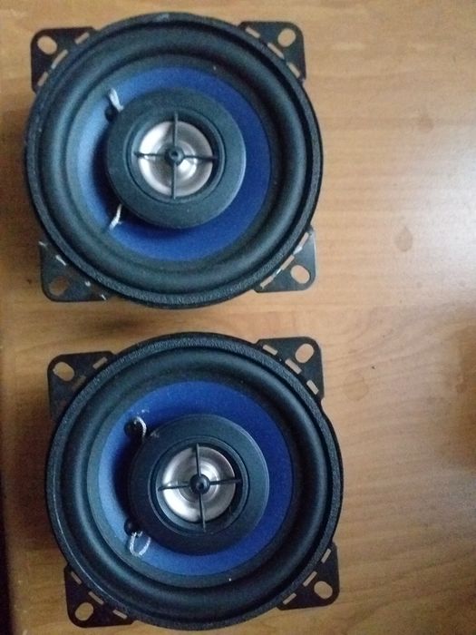 2 głośniki 2×60watt