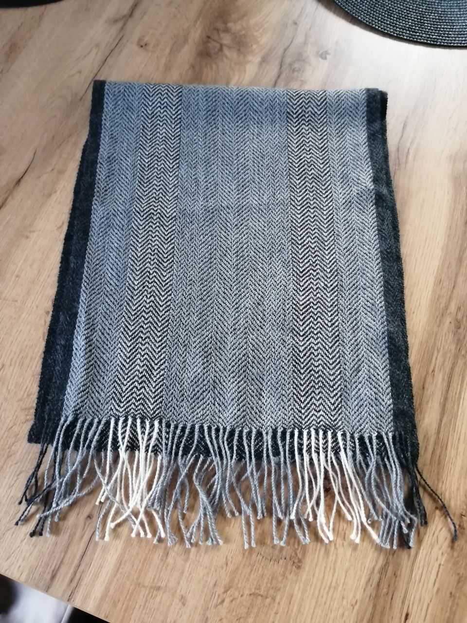 Szalik w jodełkę baby alpaca made in Peru
