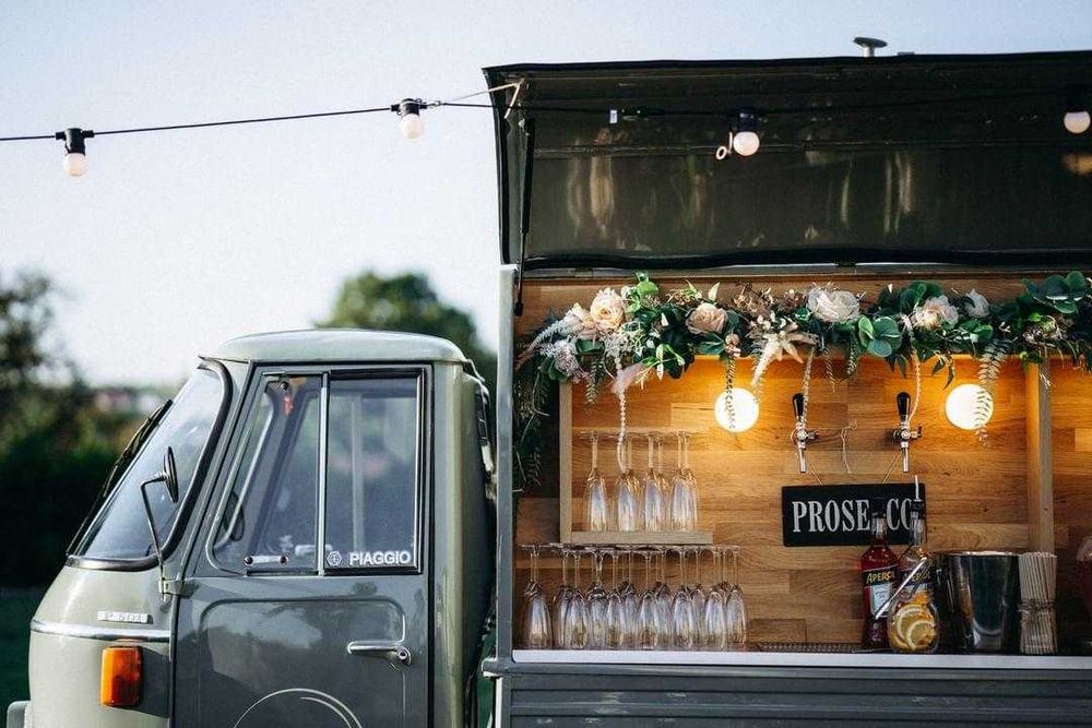 Prosecco Van Luigi – Twój mobilny bar na wesele, eventy i przyjęcia!