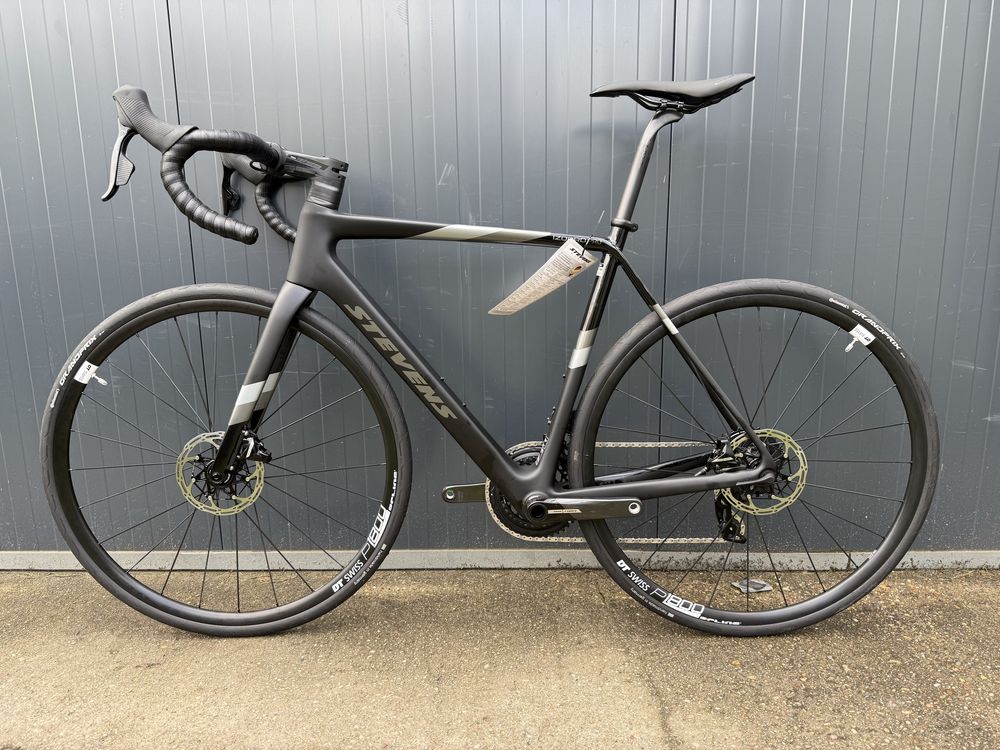 Rower szosowy Stevens Road Izoard Pro Disc Poznań, AXS, Black