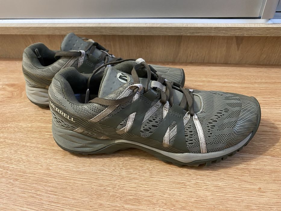 Merrell кросівки 37 трекінг водонепроникні