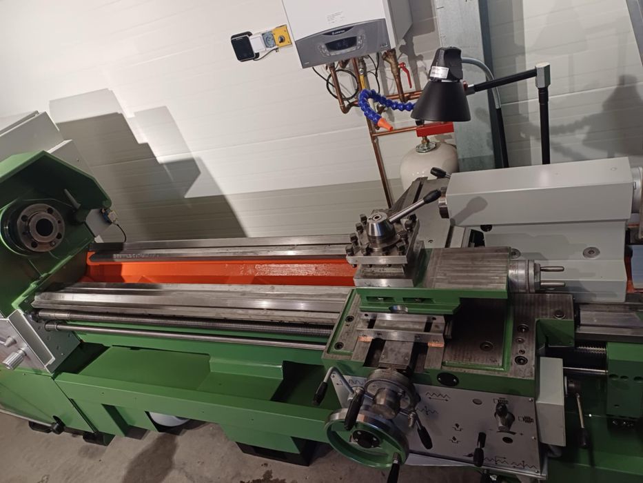 Tokarka TUR 50x1500