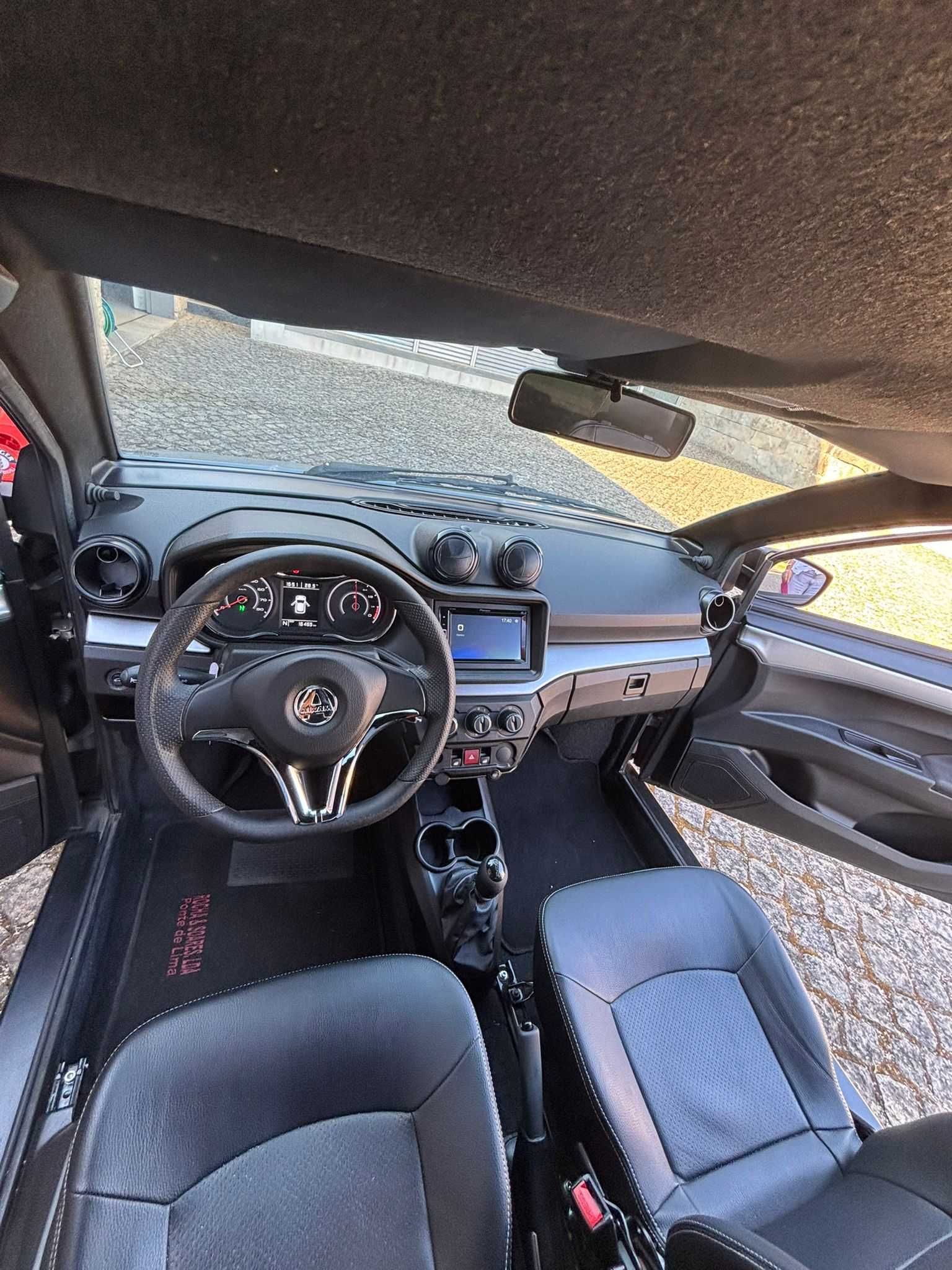 Microcar Aixam Coupé 2023 (agosto)