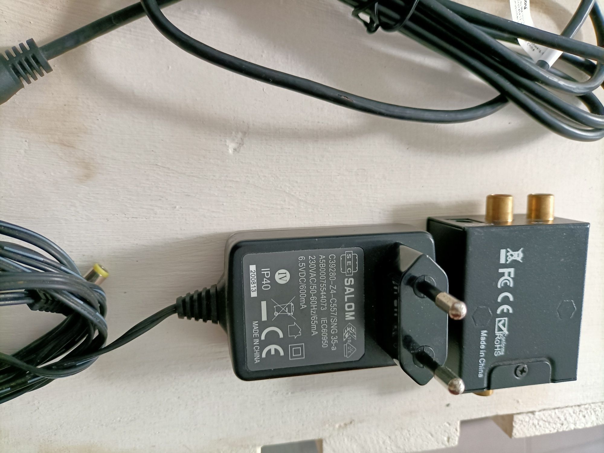 Conversor Audio Digital para Analógico + Alimentador 5V