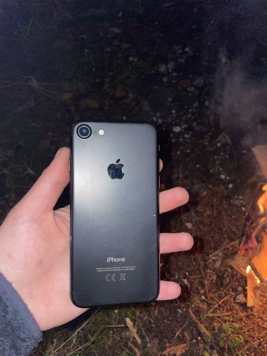 iPhone 7 на 64gb стан 9/10