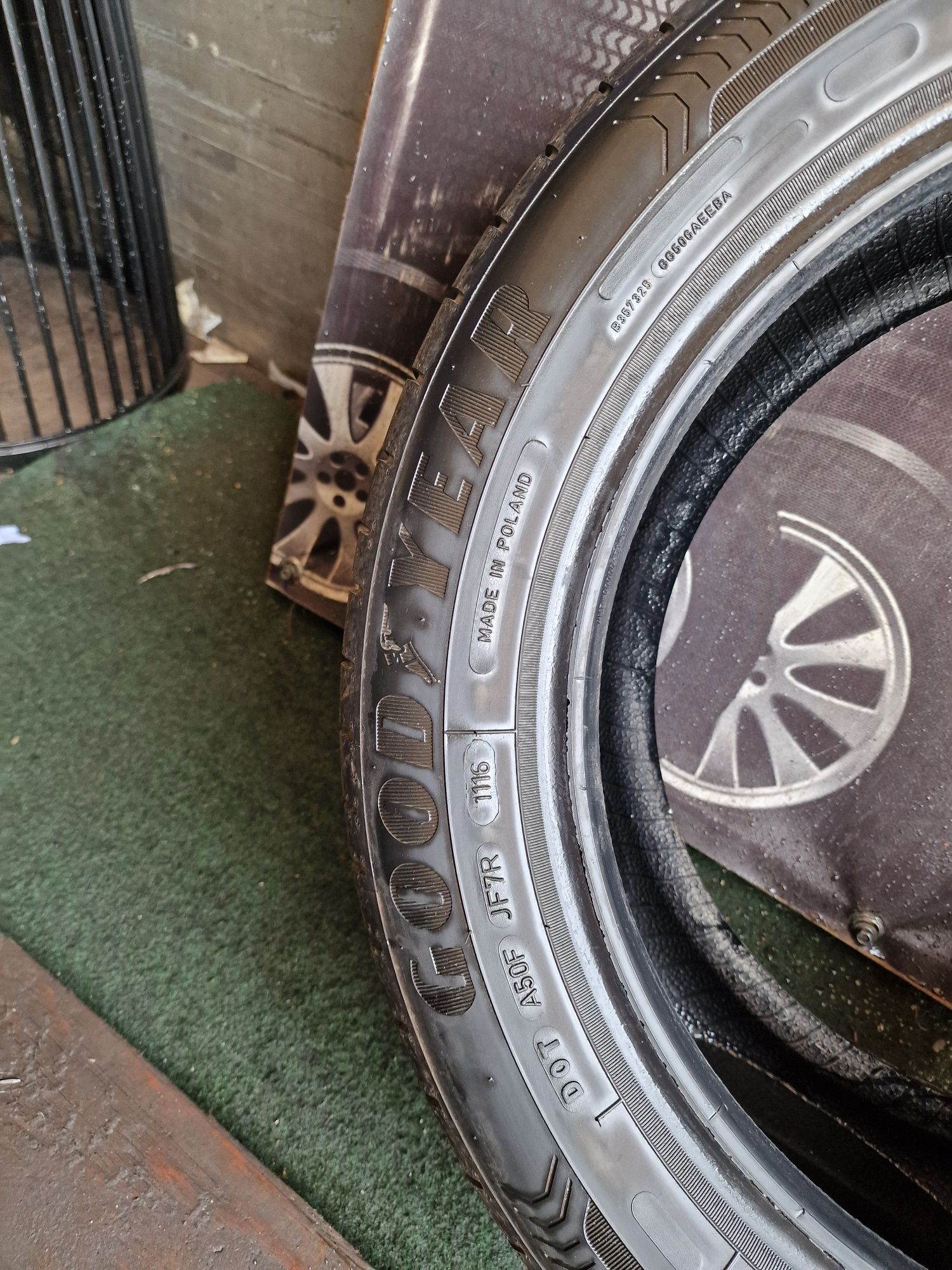 Opony letnie 205/55/16 Goodyear Para