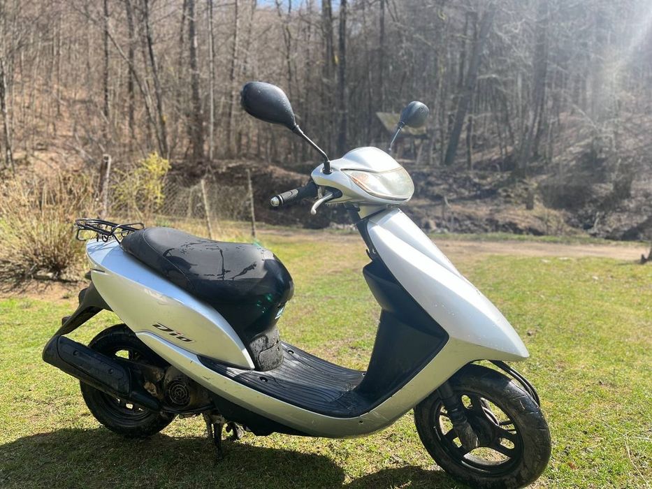 Скутер Honda Dio