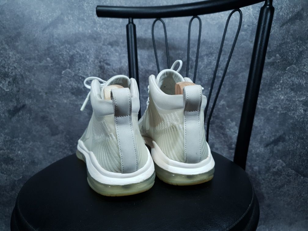 Чоловічі Кроссівки Nike LeBron x John Elliot Icon QS Оригінал