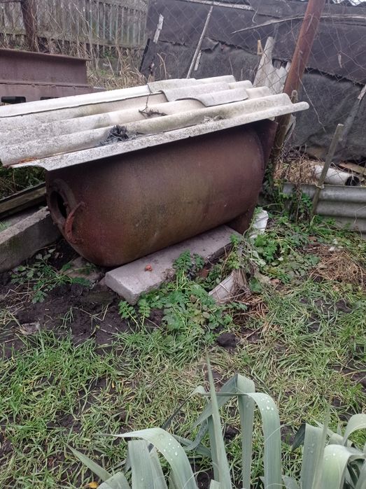 Буржуйка під великі колоди