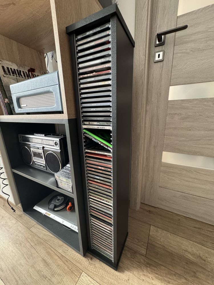 Stojak/ pólka na płyty CD z muzyką stojak 60 płyt