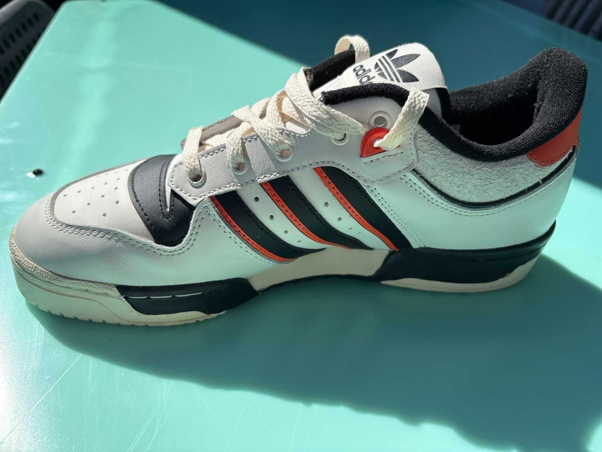 Adidas Rivalry 86 low
