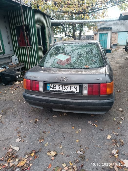 Продам Ауди 80 б3 1,8 бензин.СРОЧНО