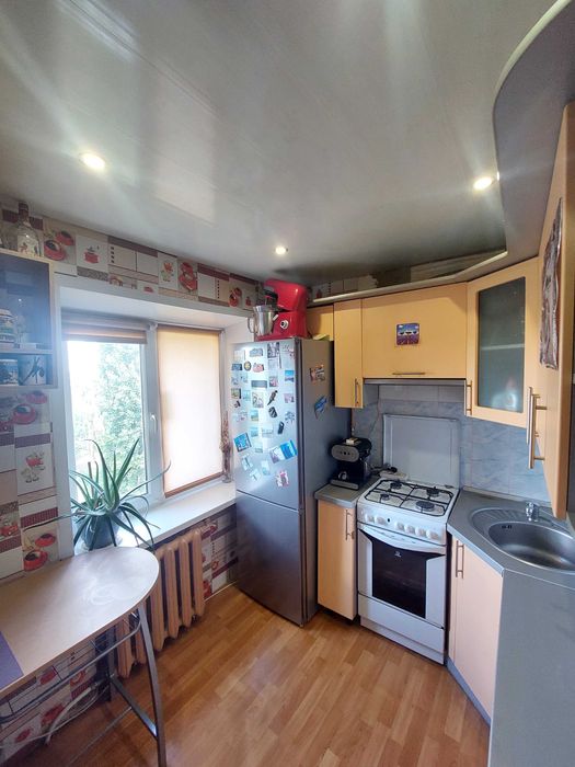 Двокімнатна квартира.З меблями.Саксаганський р.