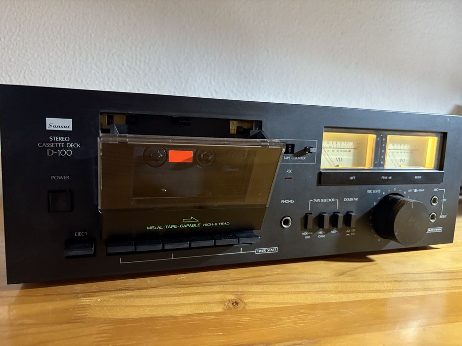 Deck SANSUI D-100