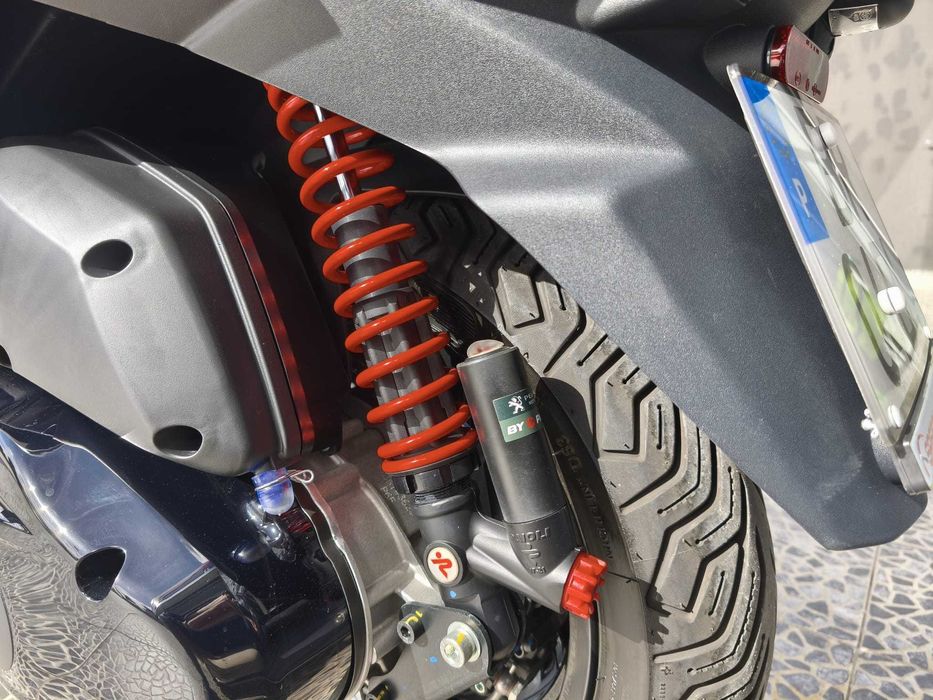 Peugeot Metropolis 400SW carta B