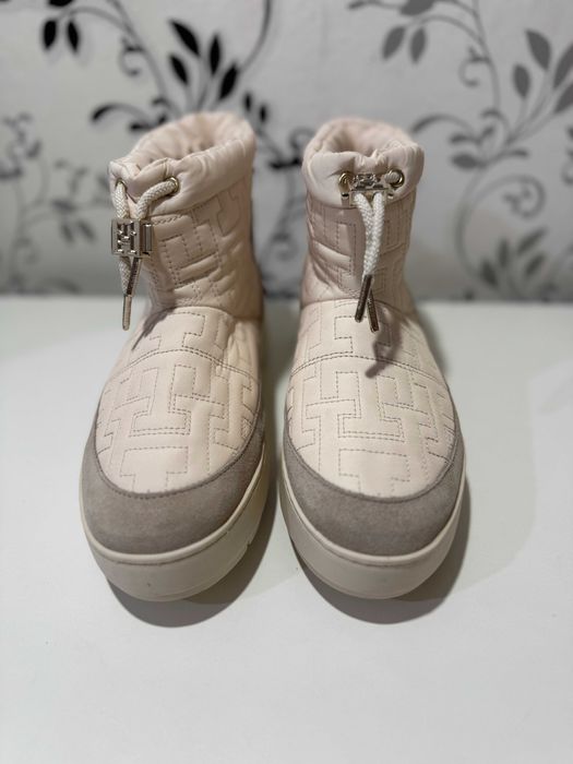 Чоботи  жіночі Tommy Hilfiger MONOGRAM SNOWBOOT, 41р