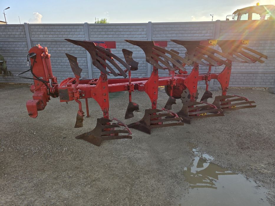 Niemeyer Volly-Mat  pług 4 skibowy obrotowy