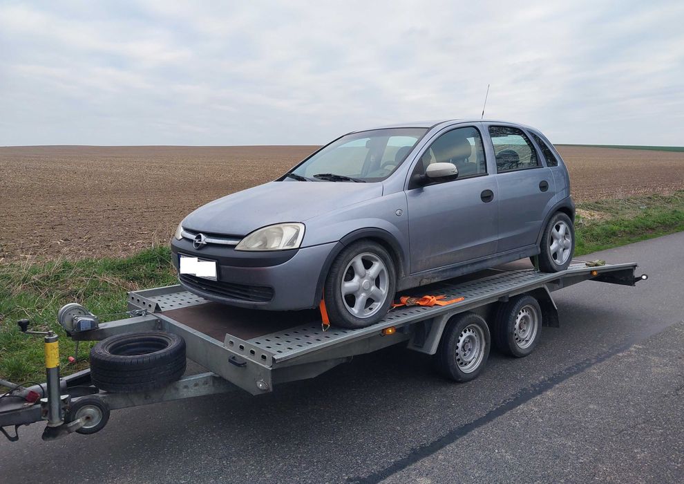 Transport, przeprowadzki, laweta