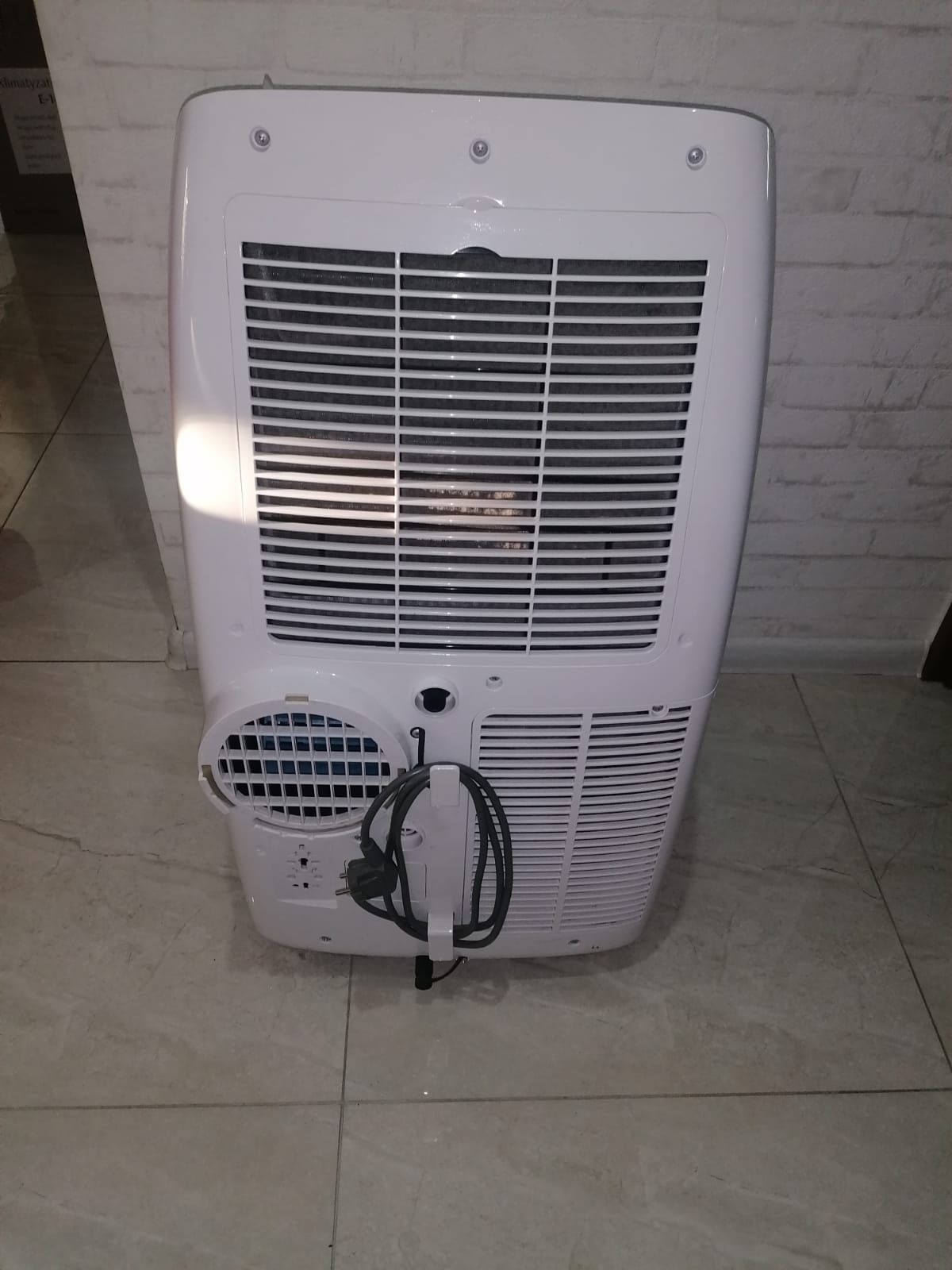 Klimatyzator furizu robo 140000 klimatyzacja do bloku przenośna