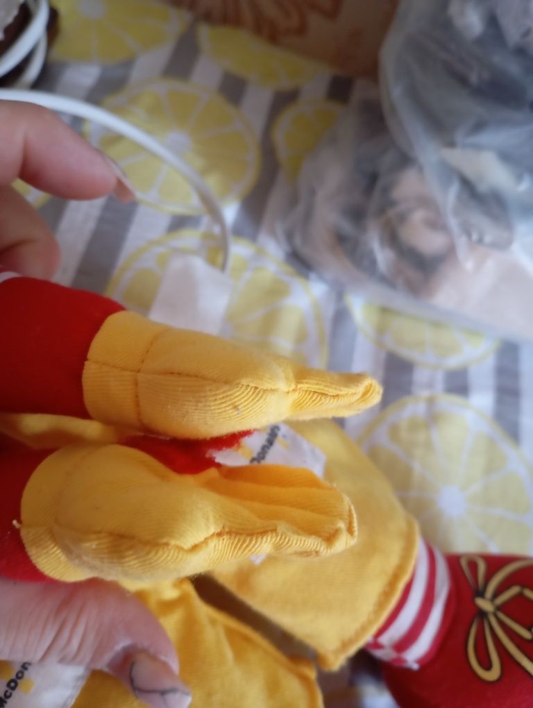 Фирменная игрушка клоун