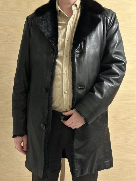 Продается мужская дубленка с норковым воротником