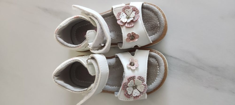 Sandały dziecięce