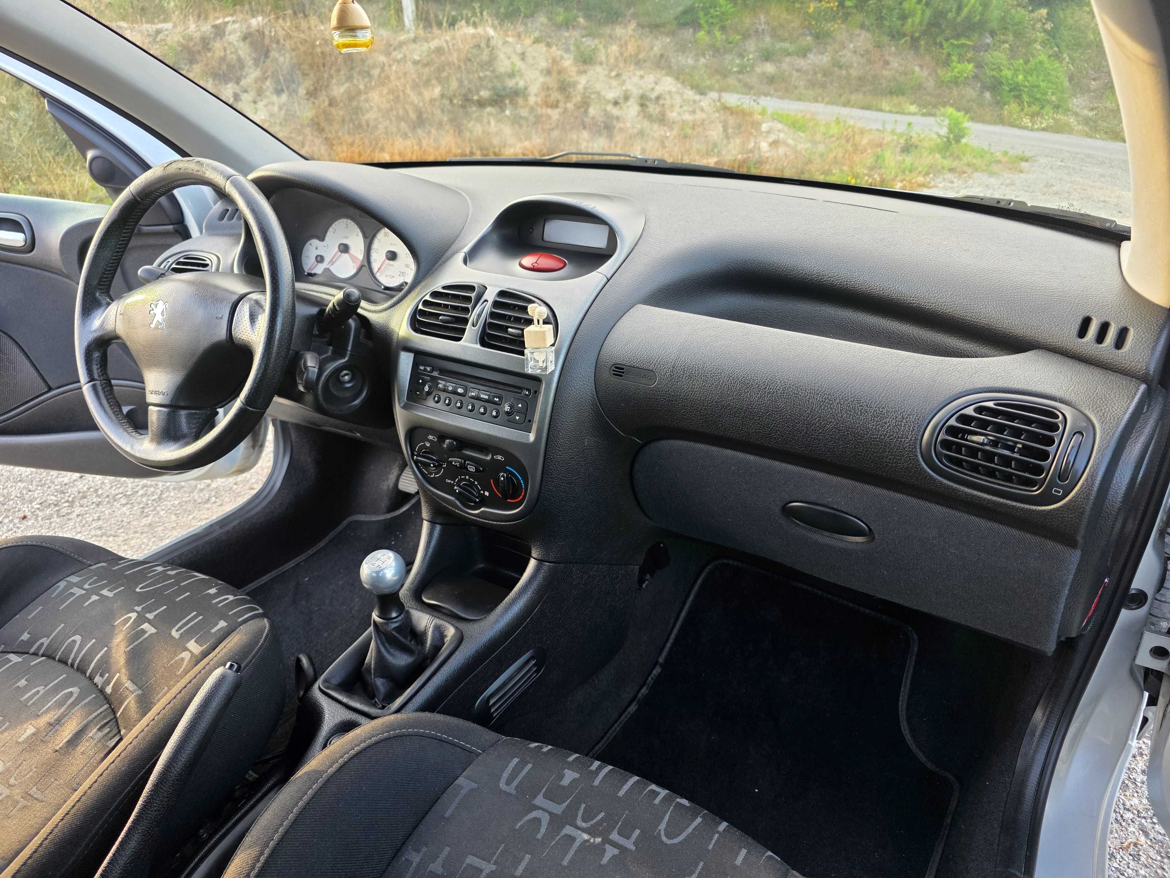 Peugeot 206 1.6hdi 110cv
