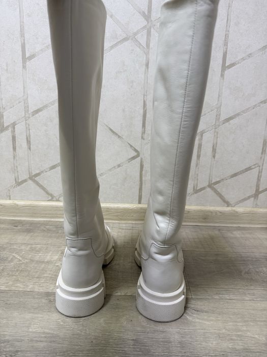 Жіночі шкіряні чоботи єврозима 39 р