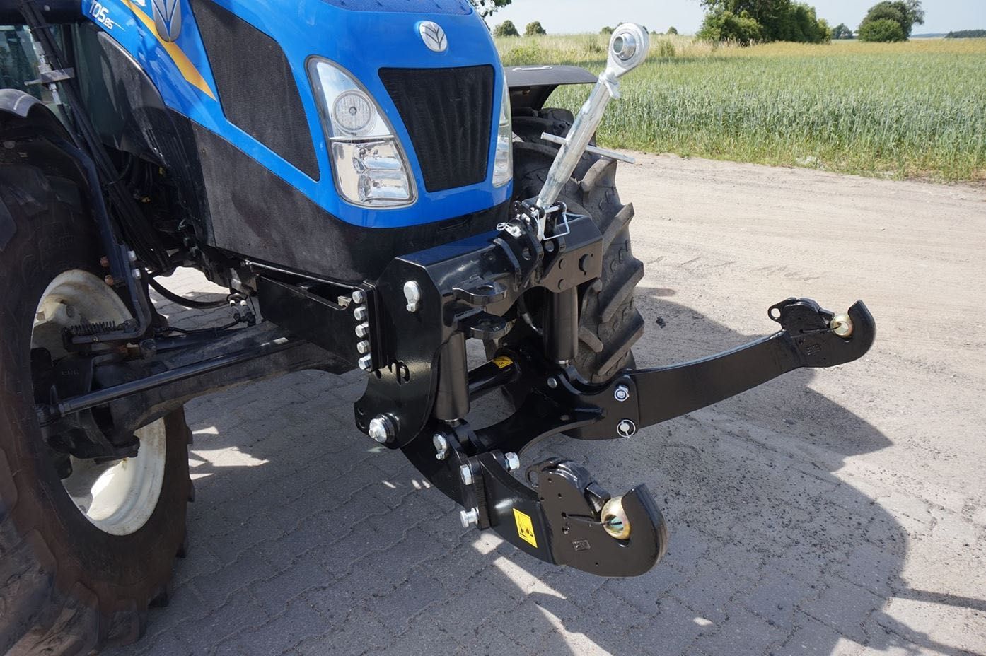Przedni podnośnik TUZ 1,8t 2,8t 3,6t John Deere New Holland Claas Case
