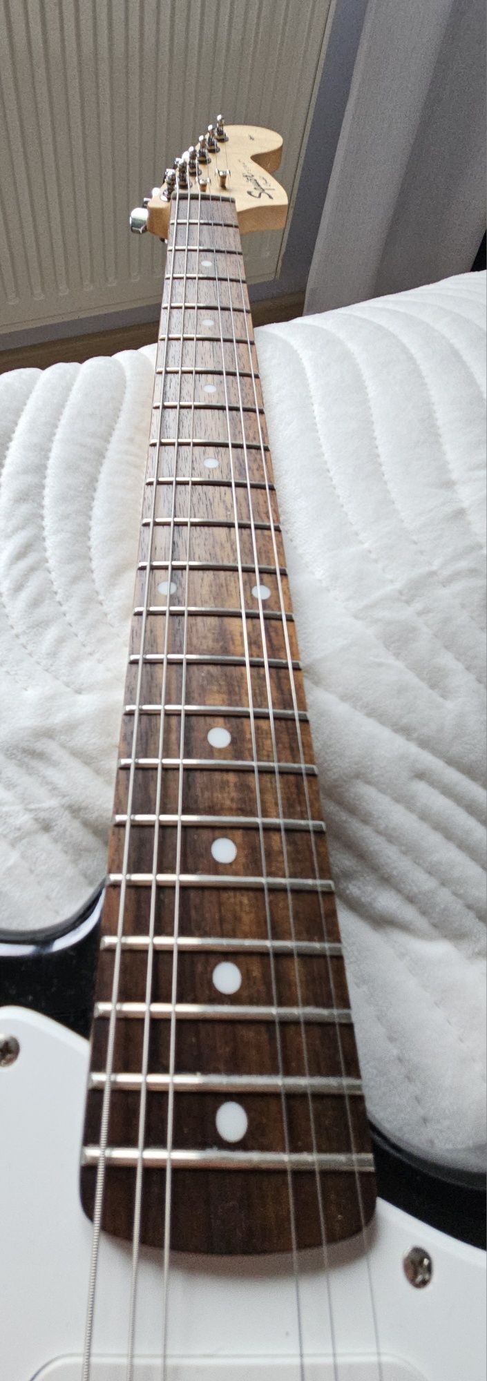 Sprzedam gitare elektryczną Squier Affinity stratocaster