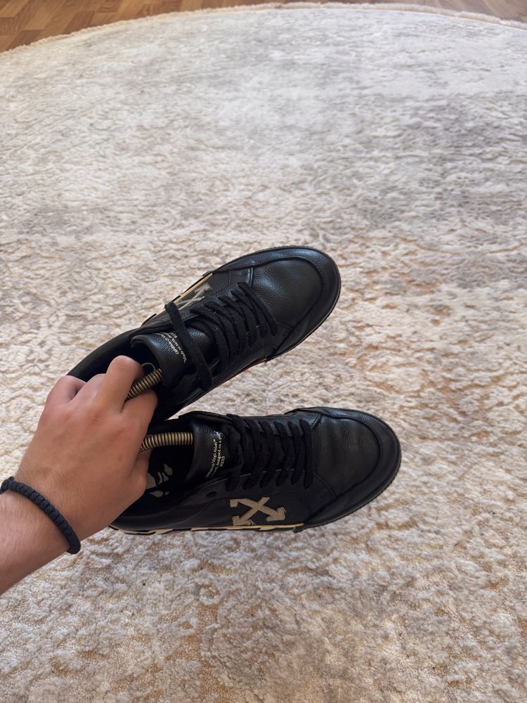 Off white vulcanized оригінал