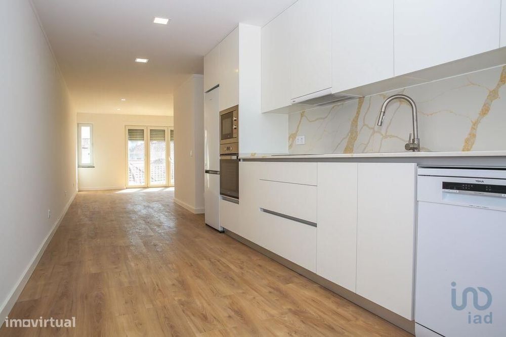 Apartamento T4 em A dos Cunhados e Maceira de 135,00 m2