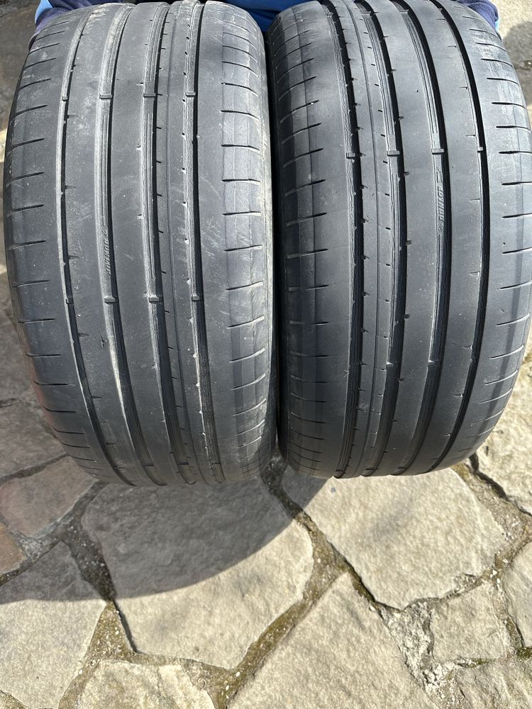 Гума Шини R17 235/45 Dunlop