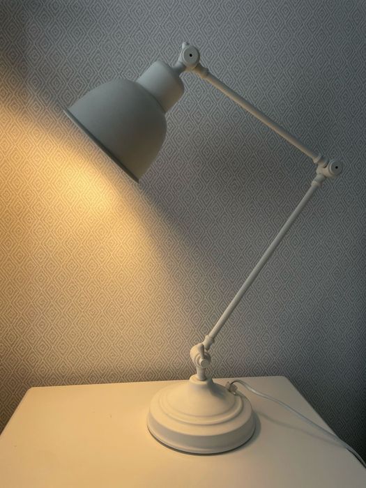 Lampki nocne do sypialni