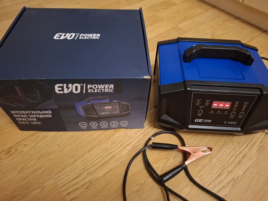 Інтелектуальний пуско зарядний пристрій EVO E-100SC до 100Ампер до 24В