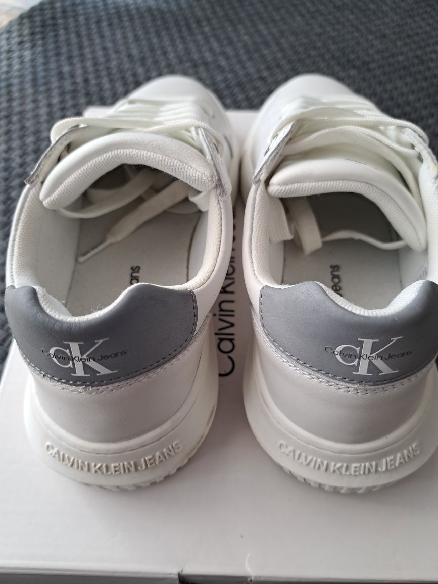 Buty Calvin Klein białe sneakersy