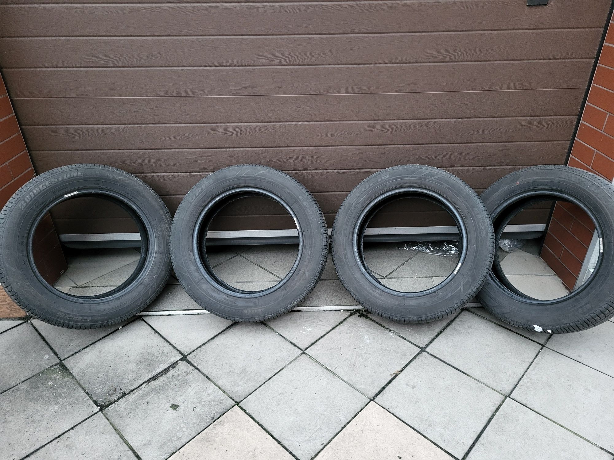 Opony Bridgestone Ecopia EP25 175/65 R15