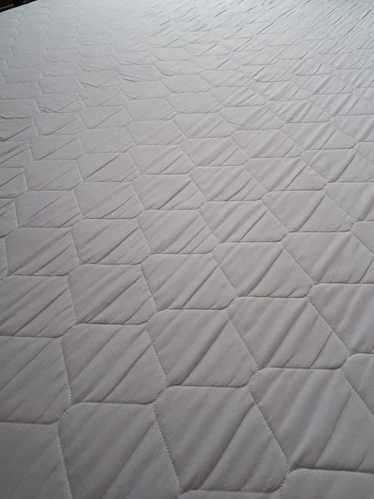 Materac piankowy 180x200