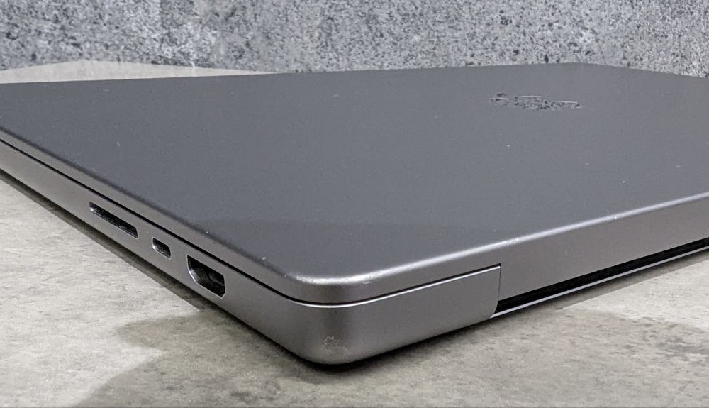 Apple MacBook Pro 16 2021 M1 Pro 16/512Gb Space Gray MK183