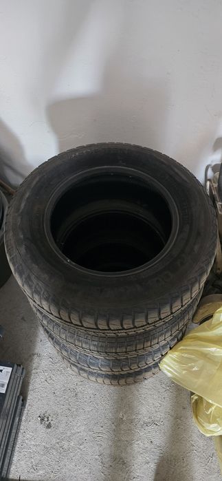 Opony wielosezonowe R13" 175/70