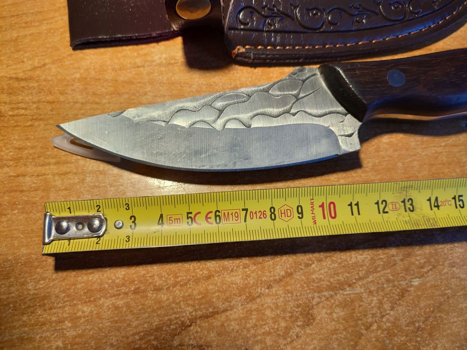 Solidny kuty nóż myśliwski grubość 4mm mocna stal 5Cr15MoV