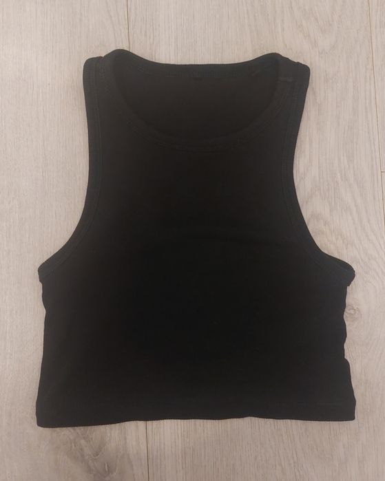 Czarny top z odkrytymi ramionami z New Yorkera rozmiar S