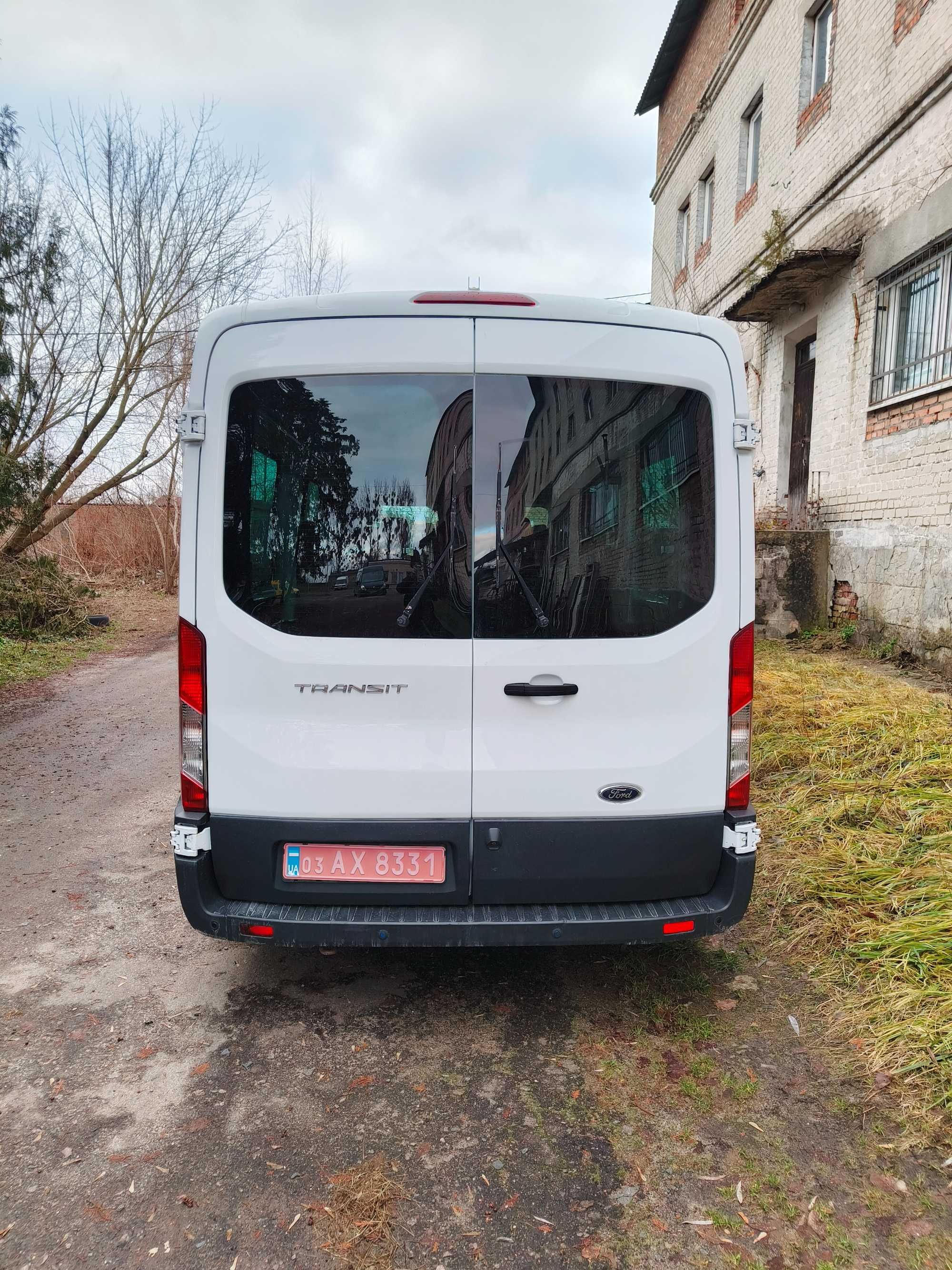 Ford Transit 2014 (Чистий пасажир)